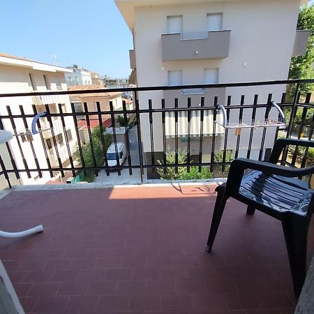 Hotel Luca Rimini Kültér fotó